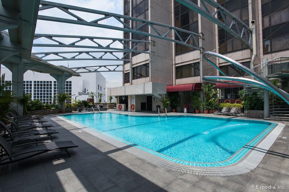 Hotel Furama City Centre Singapur Zewnętrze zdjęcie